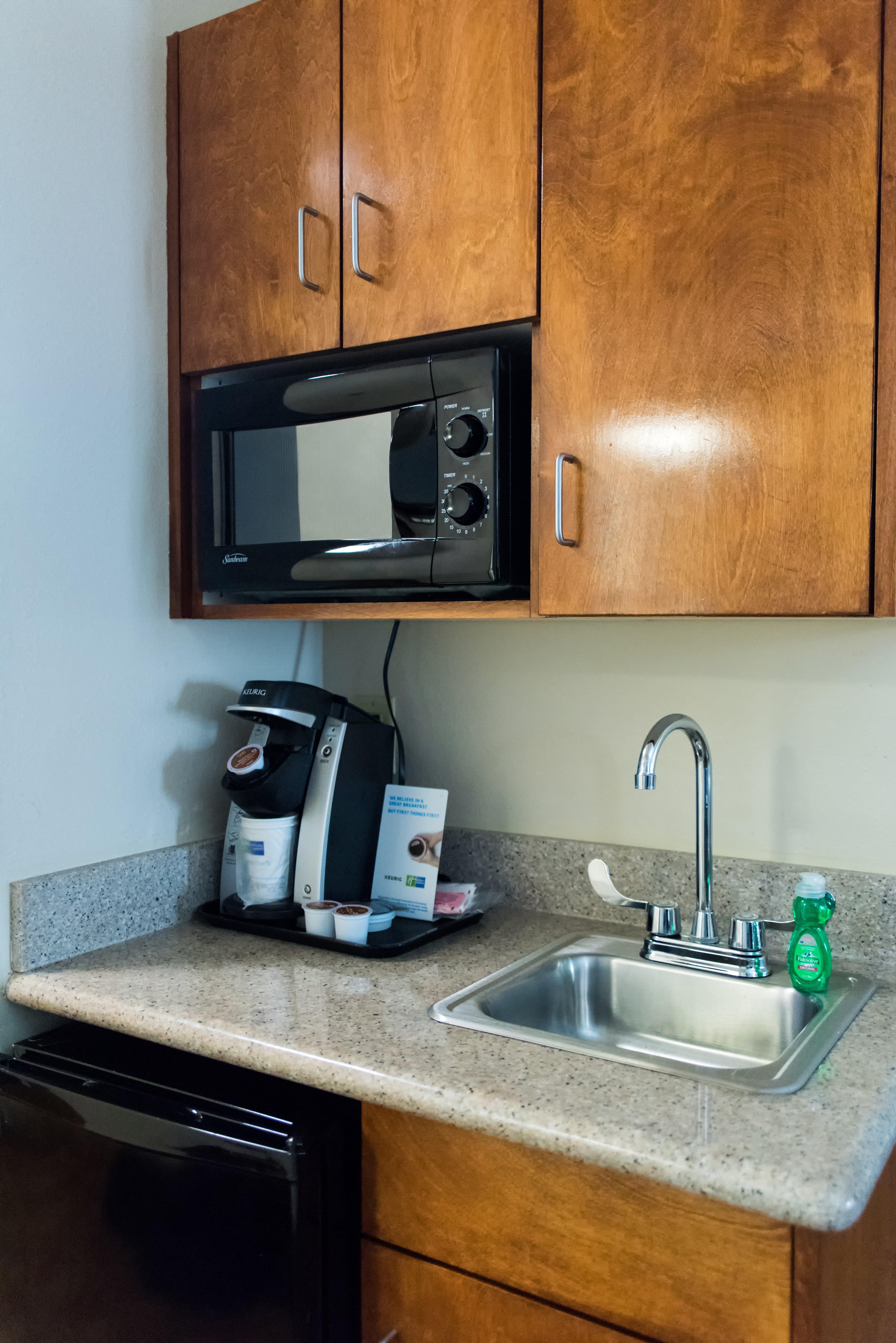 Holiday Inn Express Hotel & Suites Kinston By Ihg Екстериор снимка