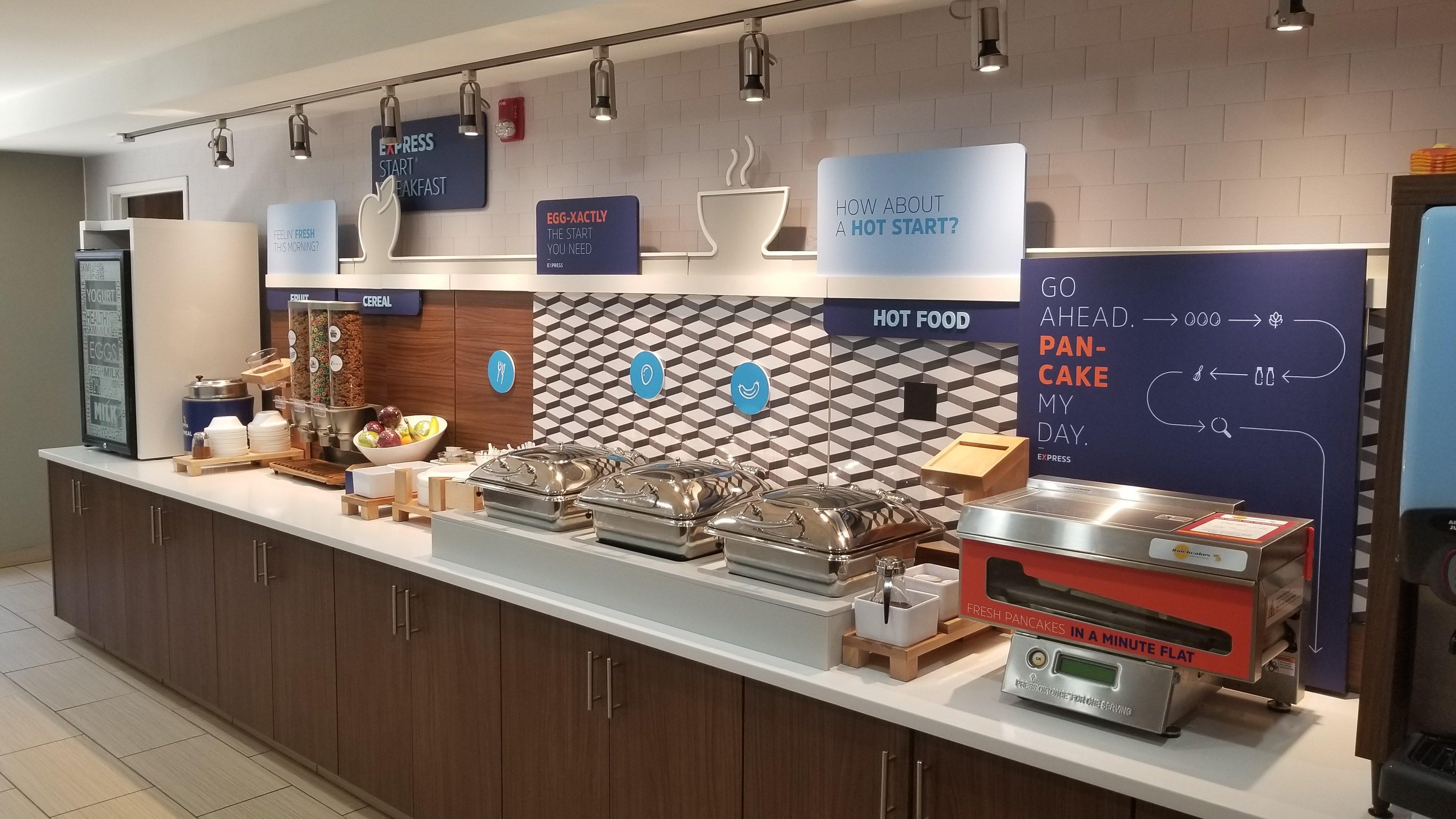 Holiday Inn Express Hotel & Suites Kinston By Ihg Екстериор снимка
