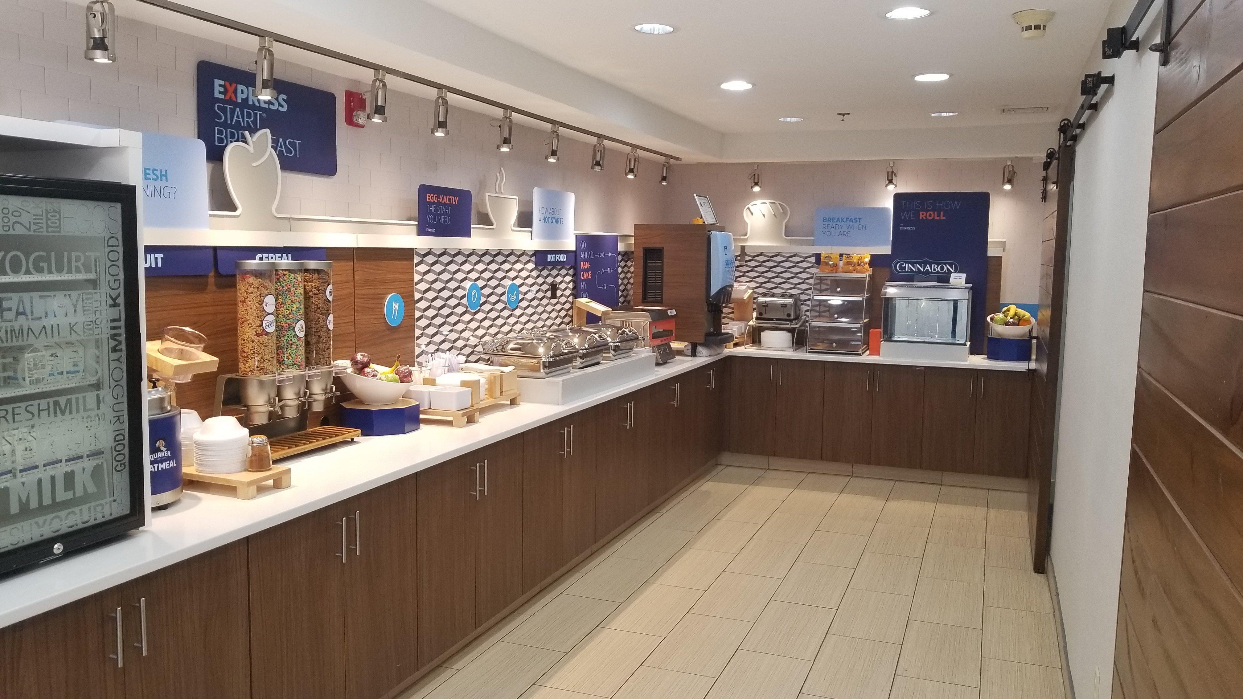 Holiday Inn Express Hotel & Suites Kinston By Ihg Екстериор снимка