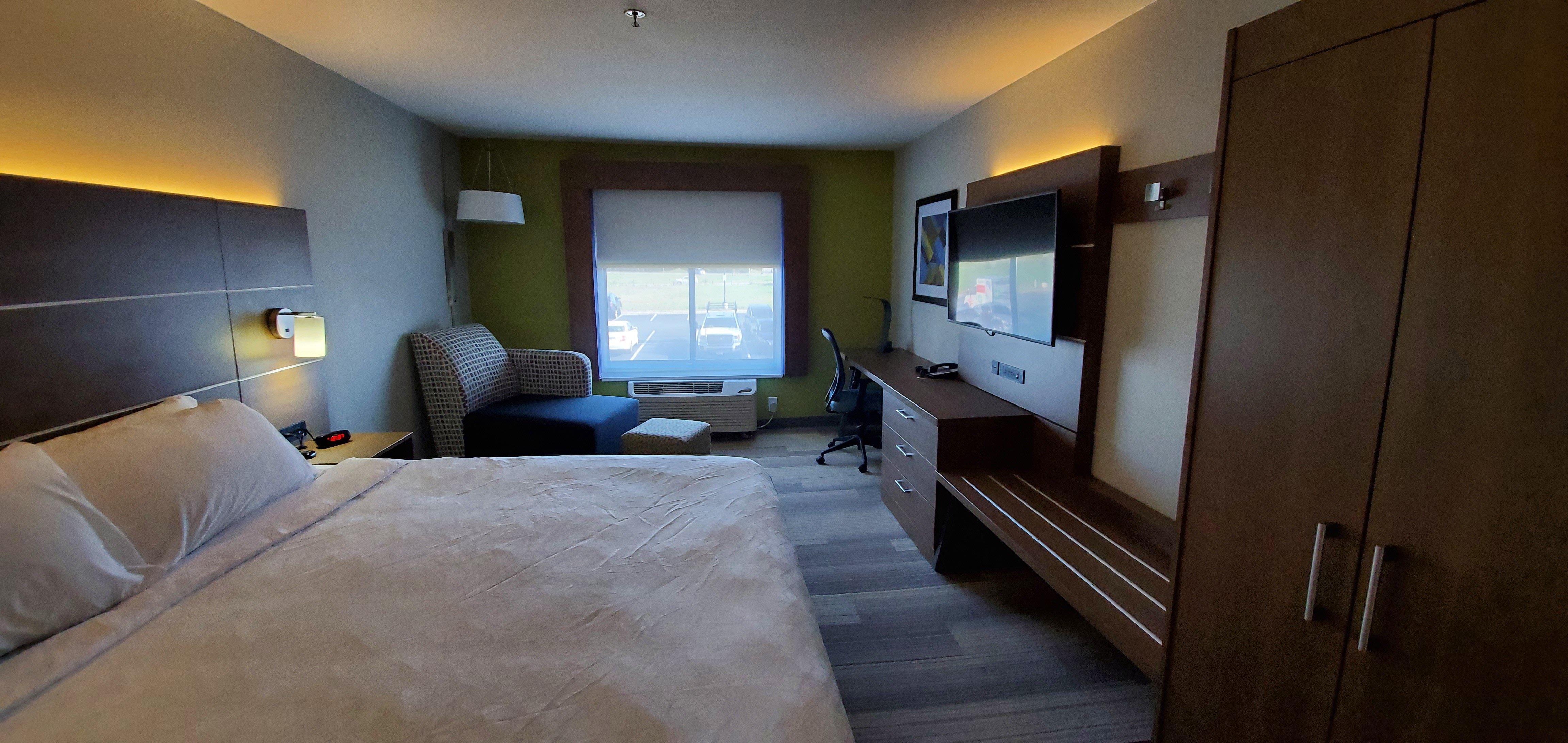 Holiday Inn Express Hotel & Suites Kinston By Ihg Екстериор снимка