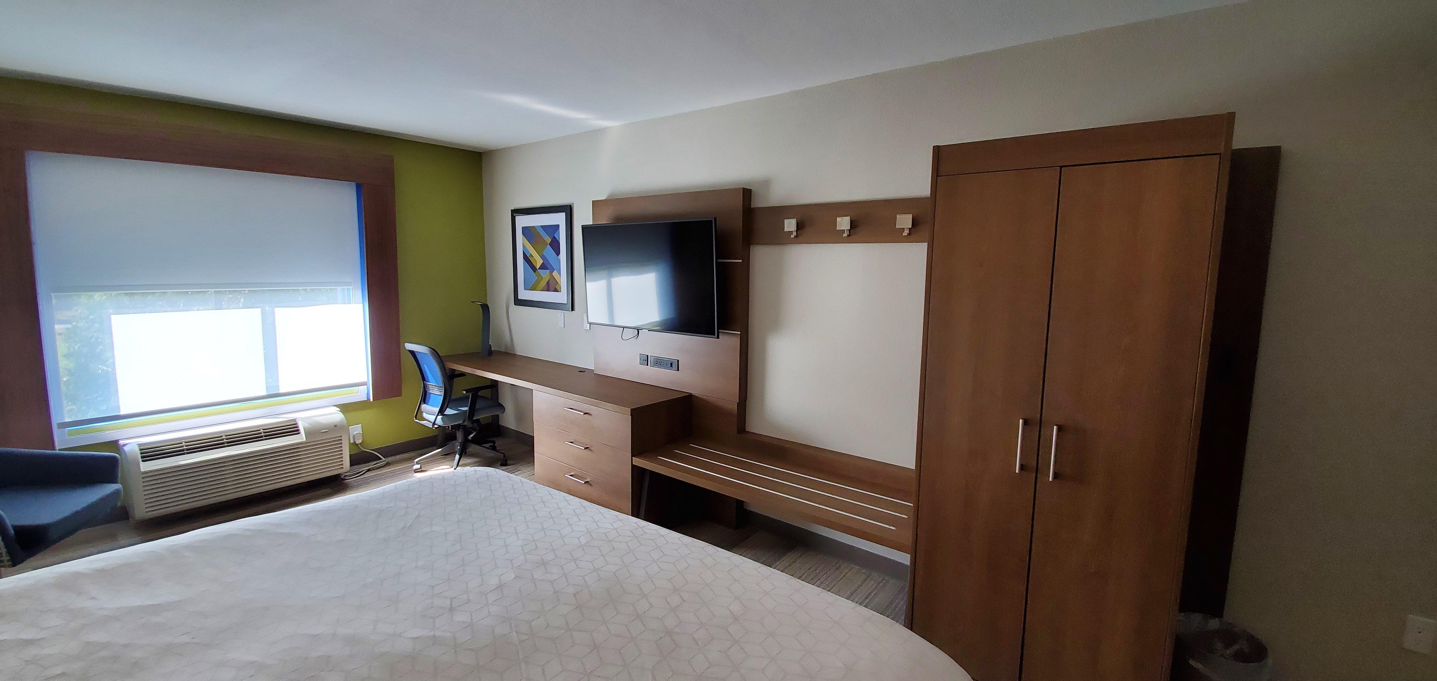 Holiday Inn Express Hotel & Suites Kinston By Ihg Екстериор снимка