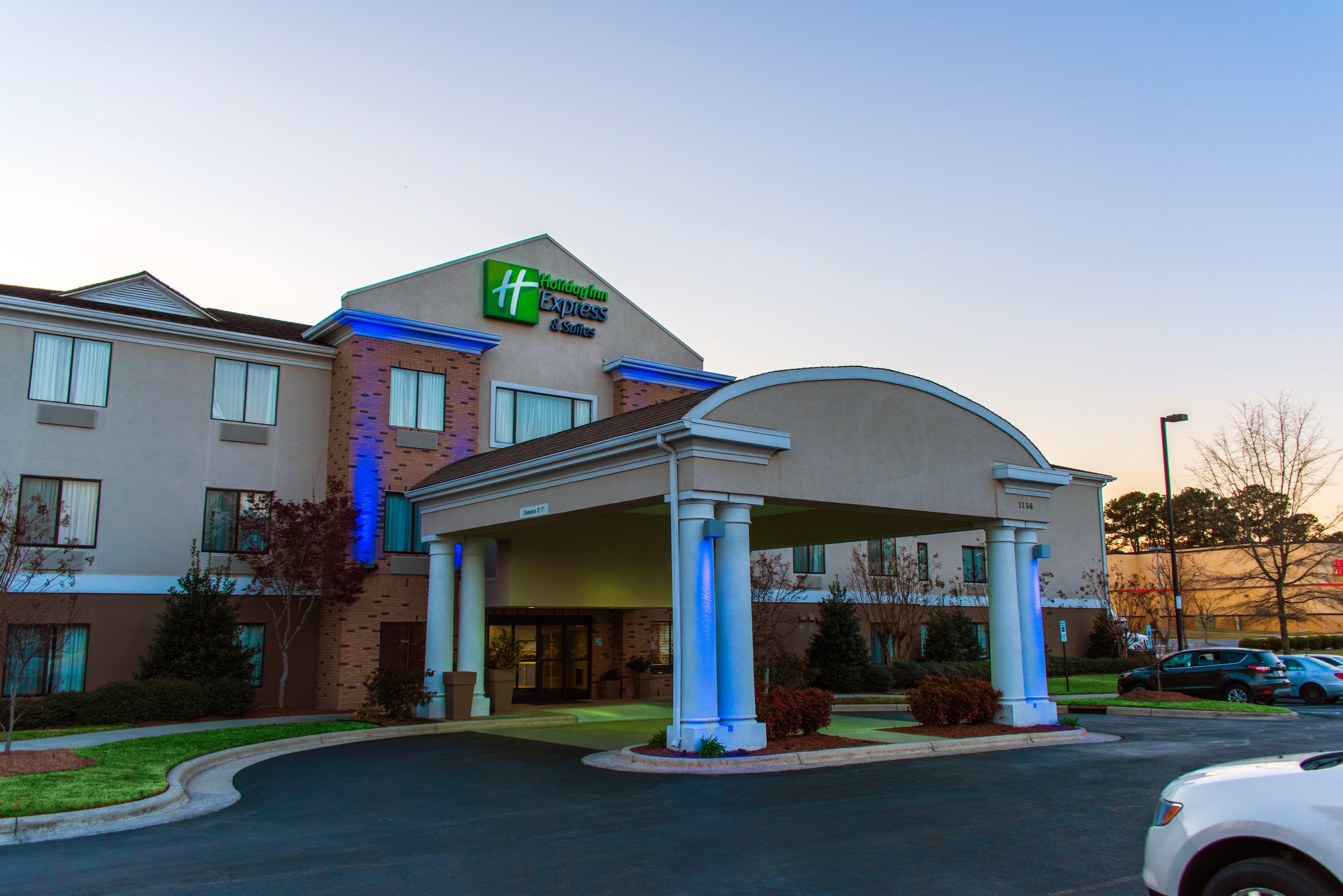 Holiday Inn Express Hotel & Suites Kinston By Ihg Екстериор снимка