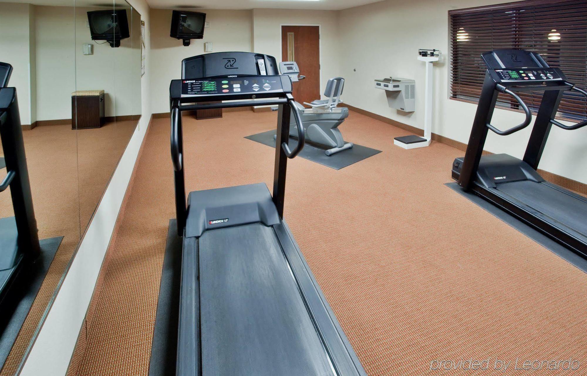 Holiday Inn Express Hotel & Suites Kinston By Ihg Съоръжения снимка